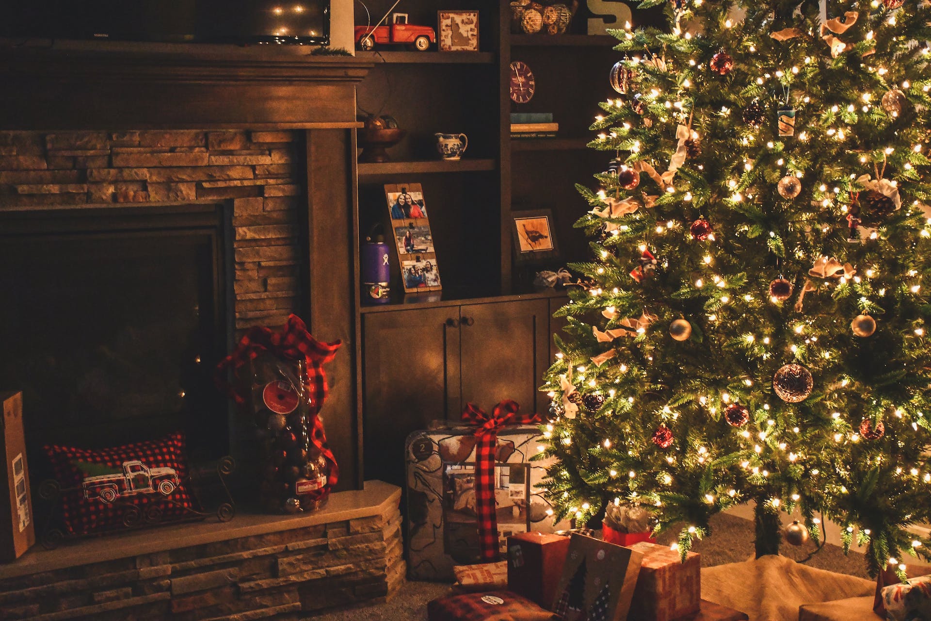 Illuminated Christmas tree in the living room